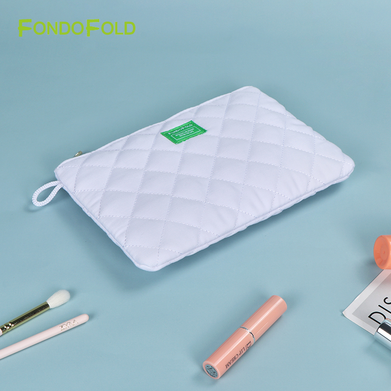 Quilted RPET Flat Pouch Recycled Polyester